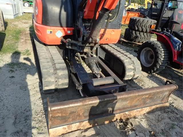 Image of Kubota KX040-4 equipment image 3