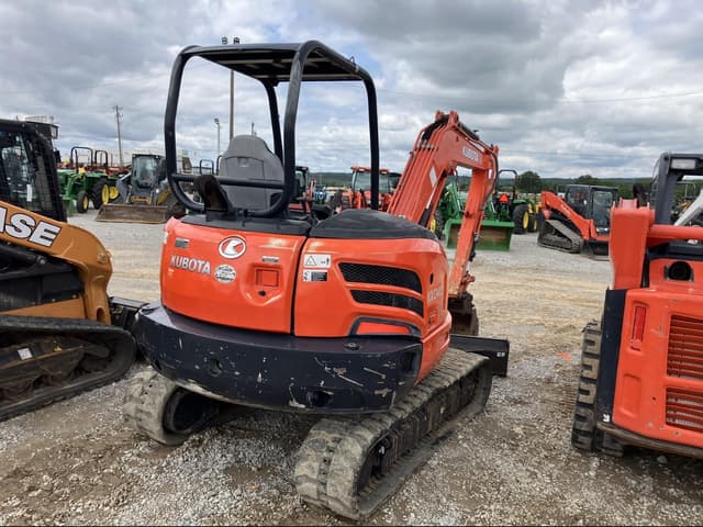 Image of Kubota KX040-4 equipment image 2