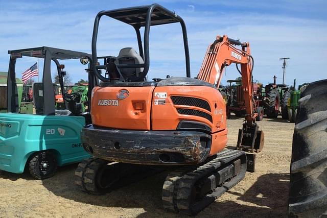 Image of Kubota KX040-4 equipment image 2