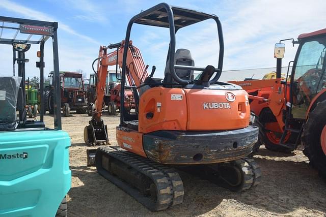 Image of Kubota KX040-4 equipment image 1