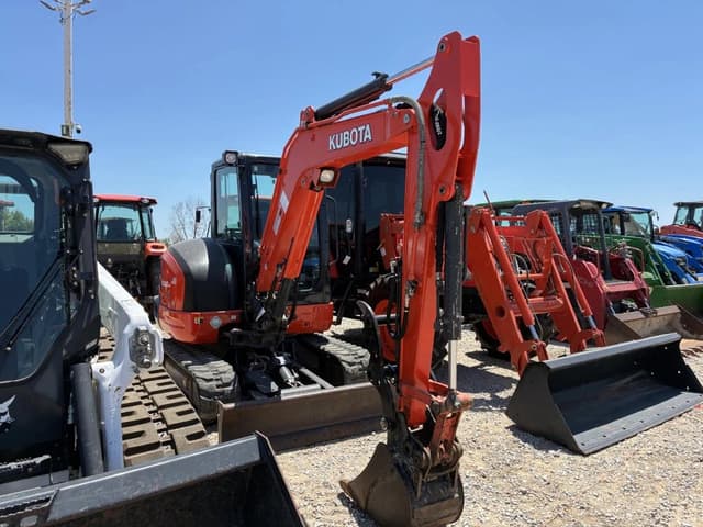 Image of Kubota KX040-4 equipment image 1
