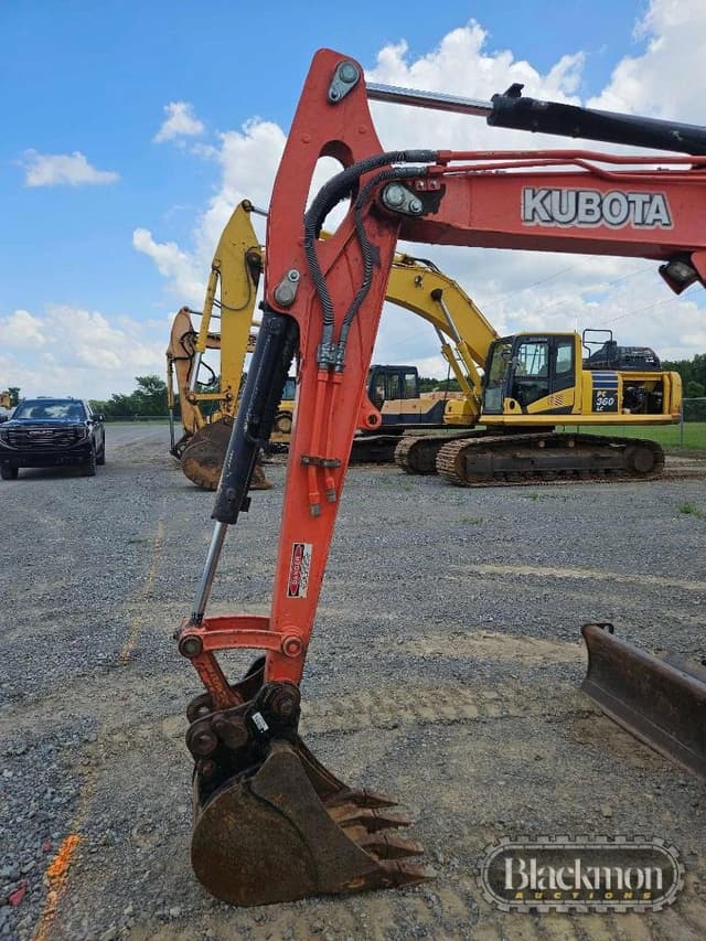 Image of Kubota KX040-4 equipment image 1