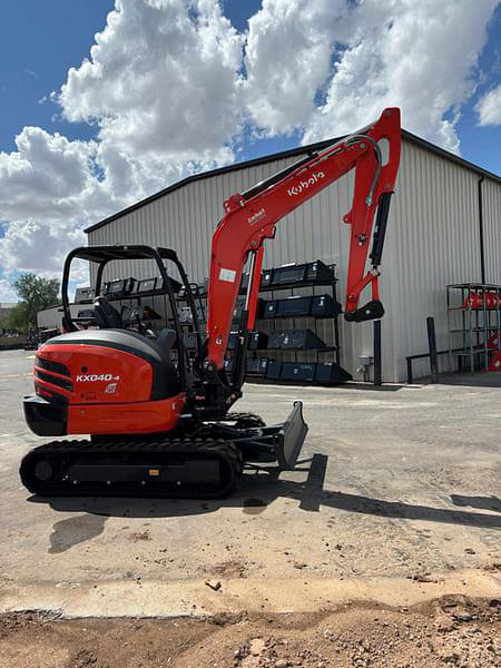 Image of Kubota KX040-4 equipment image 1