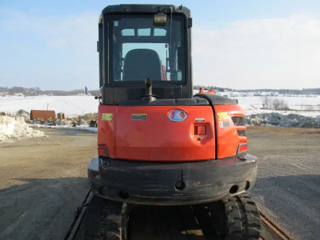 Image of Kubota KX040-4R3A equipment image 4