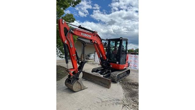 Image of Kubota KX040-4 equipment image 2