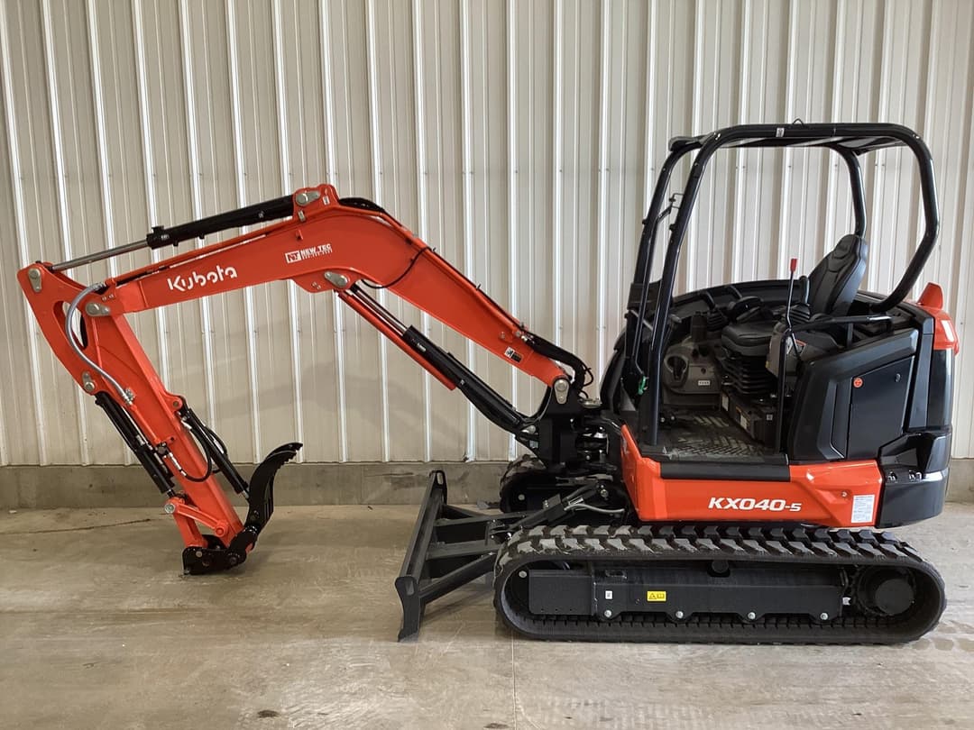 Image of Kubota KX040-5 Image 0