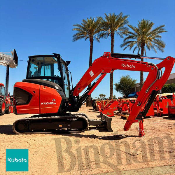 Image of Kubota KX040-5 equipment image 1