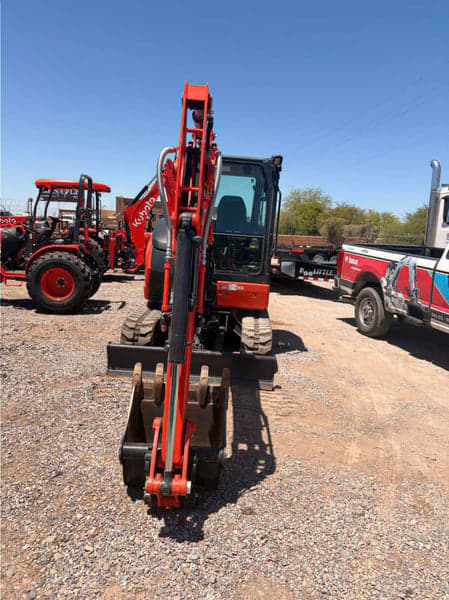 Image of Kubota KX040-5 equipment image 4