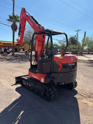 Kubota KX040-5 Image