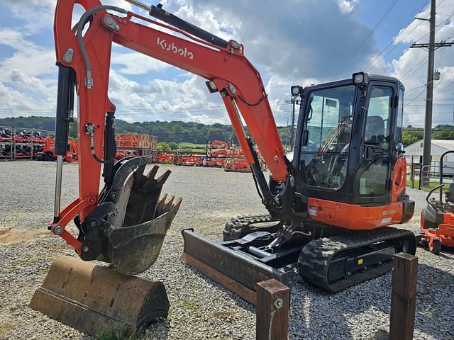 Image of Kubota KX040 equipment image 2