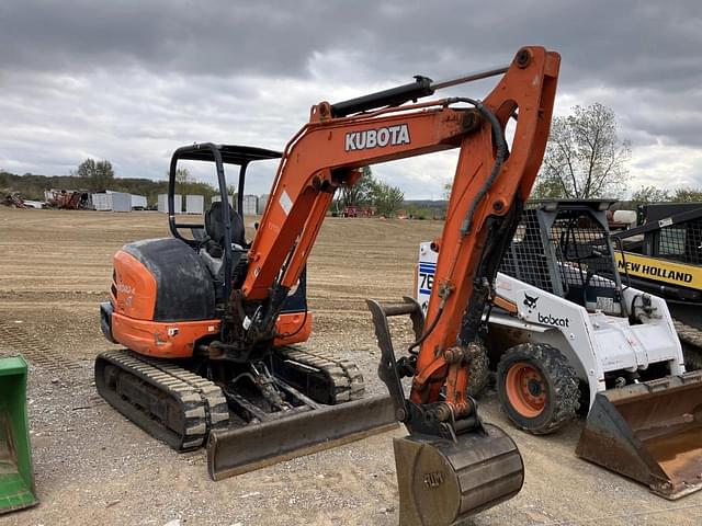 Image of Kubota KX040 equipment image 1