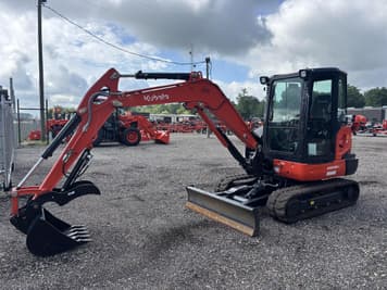 Main image Kubota KX040-4