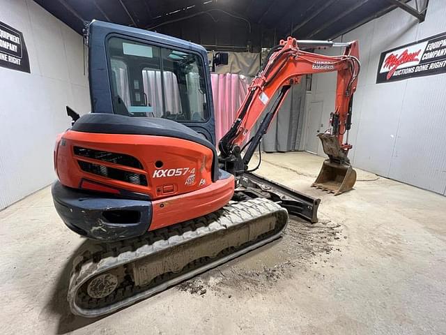 Image of Kubota KX057-4 equipment image 4