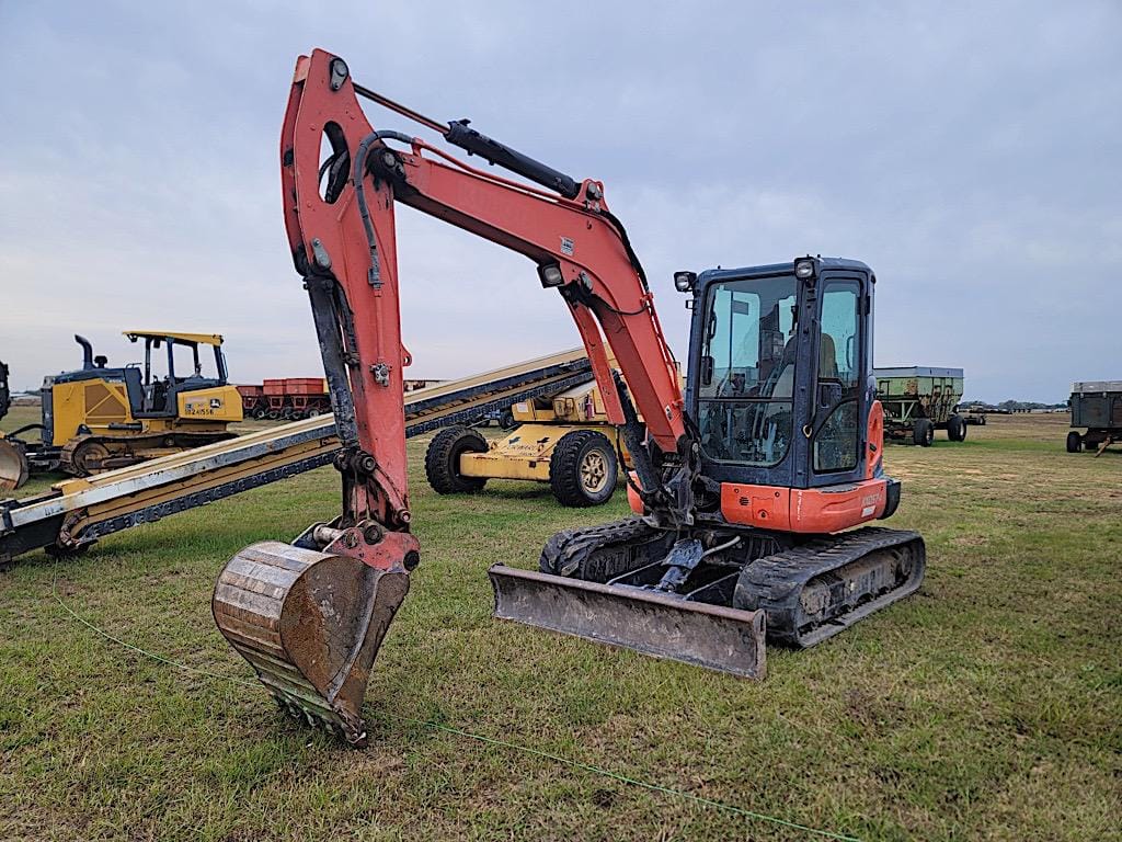 Main image Kubota KX057-4