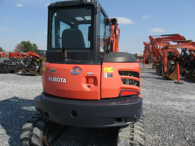 Image of Kubota KX057-4 equipment image 2