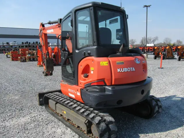 Image of Kubota KX057-4 equipment image 1