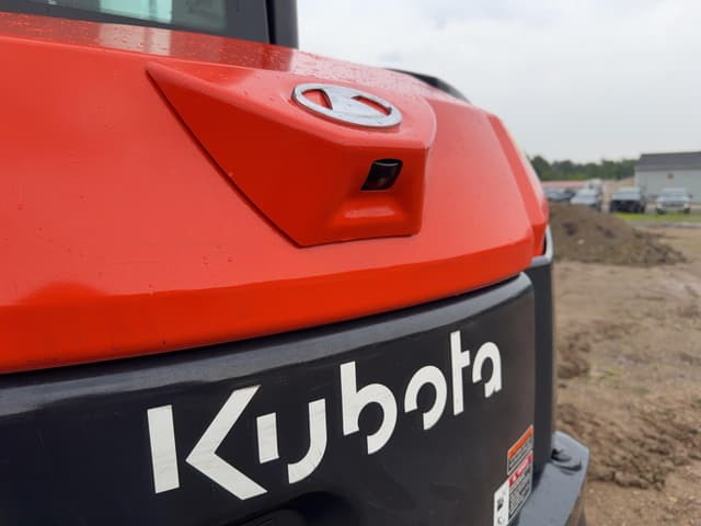 Image of Kubota KX057-5 equipment image 4