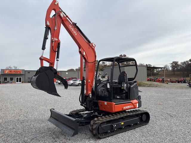 Image of Kubota KX057-5 equipment image 3