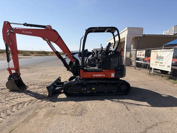 Image of Kubota KX057-5 equipment image 1