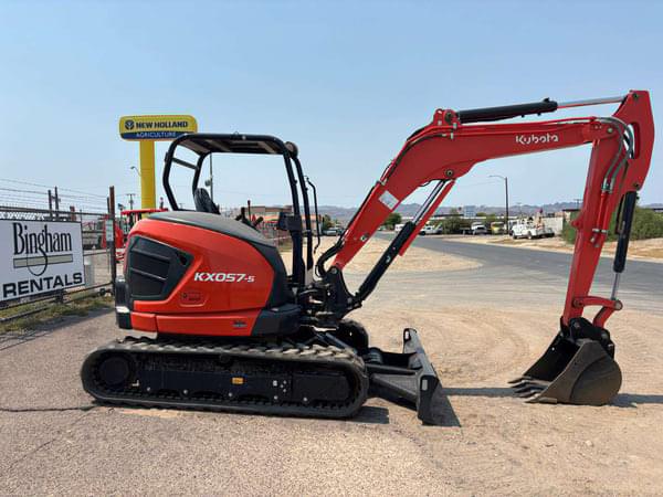 Image of Kubota KX057-5 equipment image 1