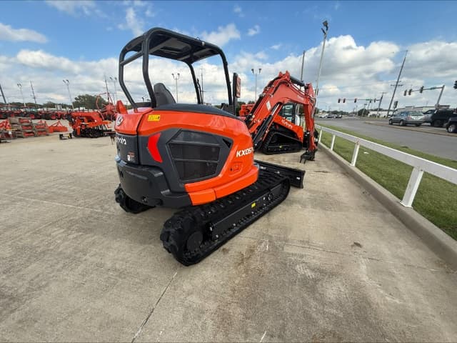 Image of Kubota KX057-5 equipment image 2