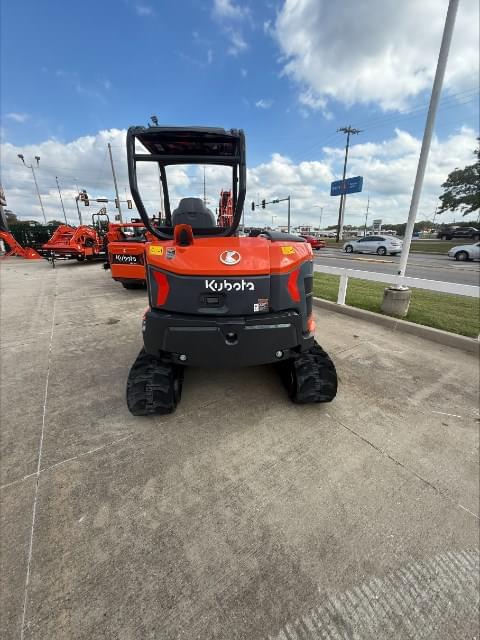 Image of Kubota KX057-5 equipment image 3