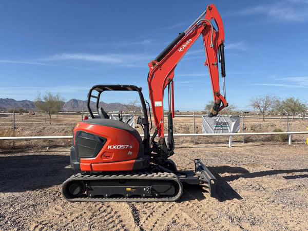 Image of Kubota KX057-5 equipment image 1