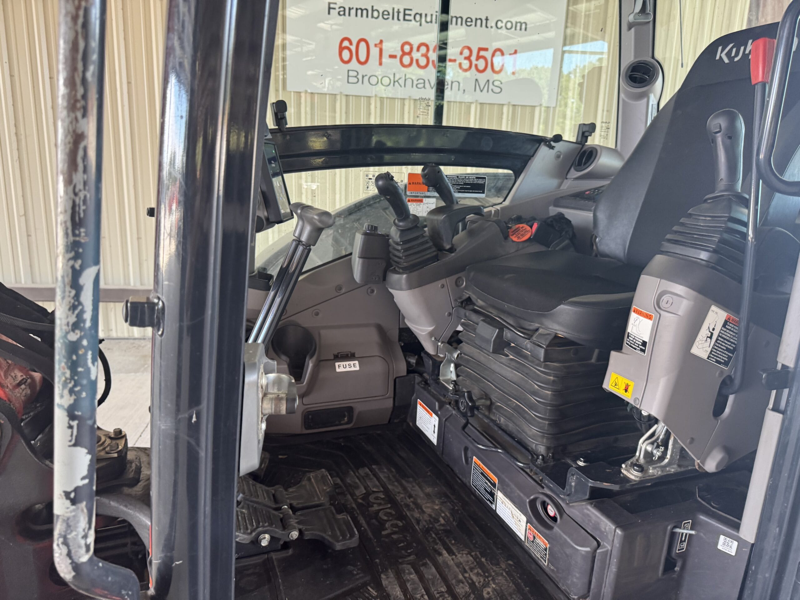 2024 Kubota KX057-5R3AP Equipment Image0