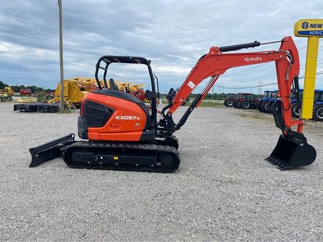 Image of Kubota KX057-5 equipment image 1