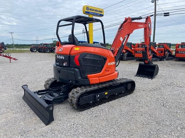 Image of Kubota KX057-5 equipment image 2