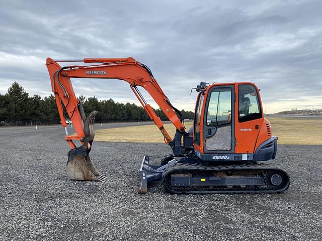 Image of Kubota KX080-3 equipment image 2