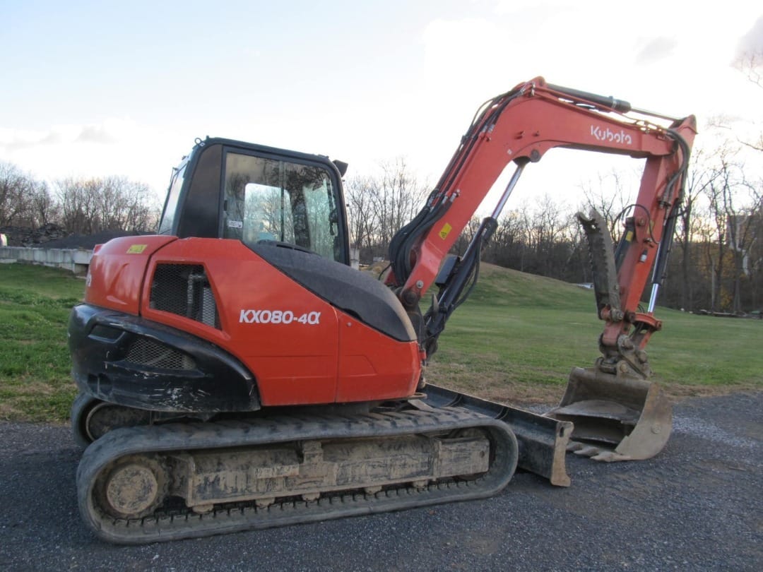 Kubota KX080-4 Equipment Image0