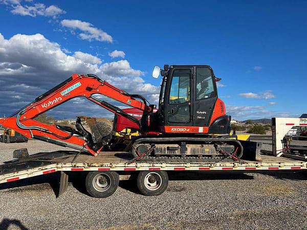 Image of Kubota KX080-4 equipment image 2