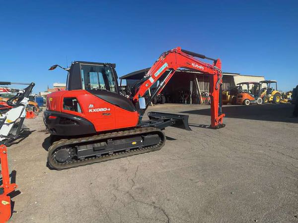 Kubota KX080-4S Equipment Image0