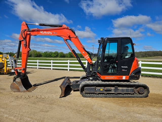 Image of Kubota KX080-4 equipment image 1