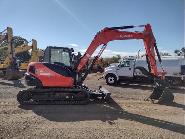 Image of Kubota KX080-4 equipment image 2