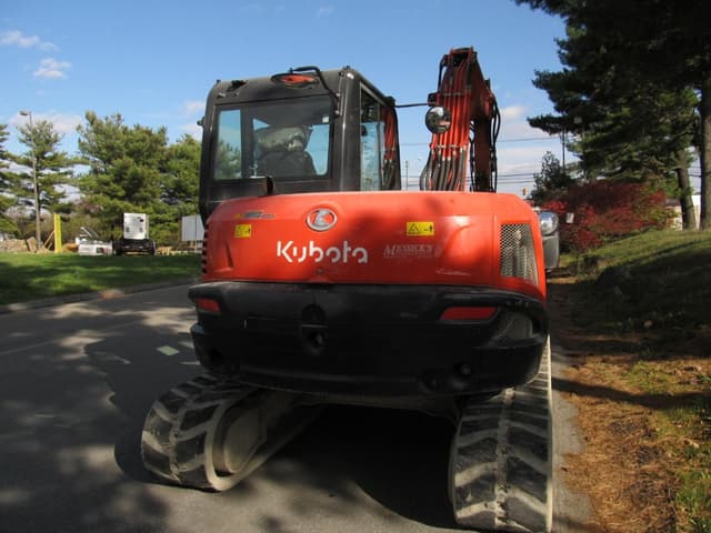 Image of Kubota KX080-4 equipment image 2