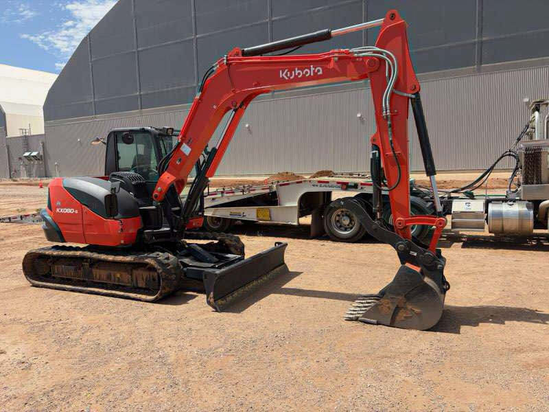 Kubota KX080-5 Equipment Image0