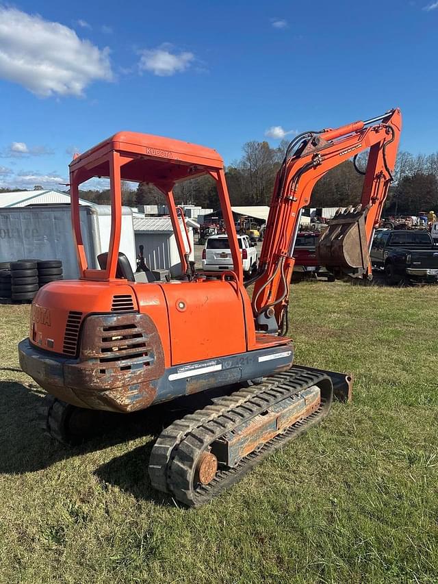 Image of Kubota KX121-2 equipment image 4