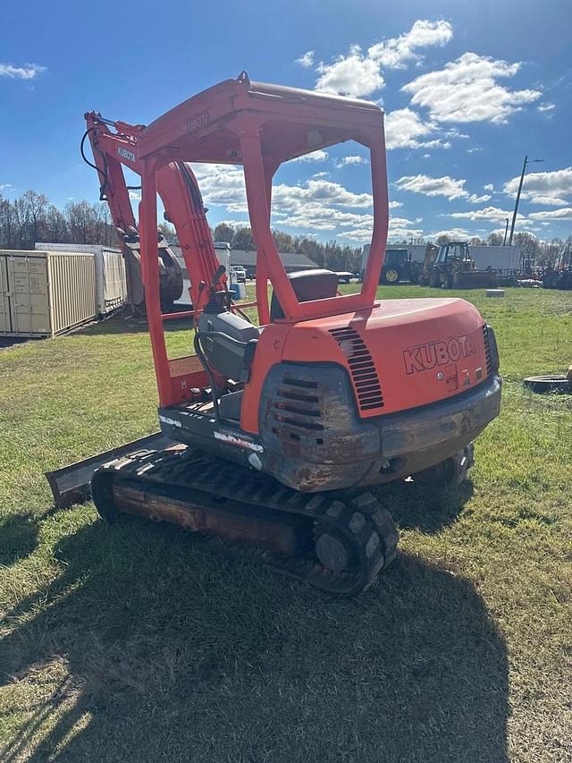 Image of Kubota KX121-2 equipment image 2