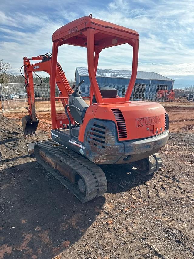 Image of Kubota KX121-2 equipment image 3