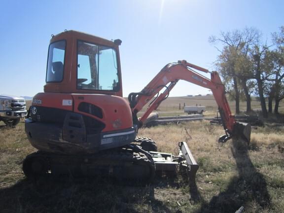 Image of Kubota KX121-3 equipment image 2