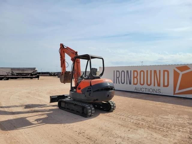 Image of Kubota KX121-3ST equipment image 2