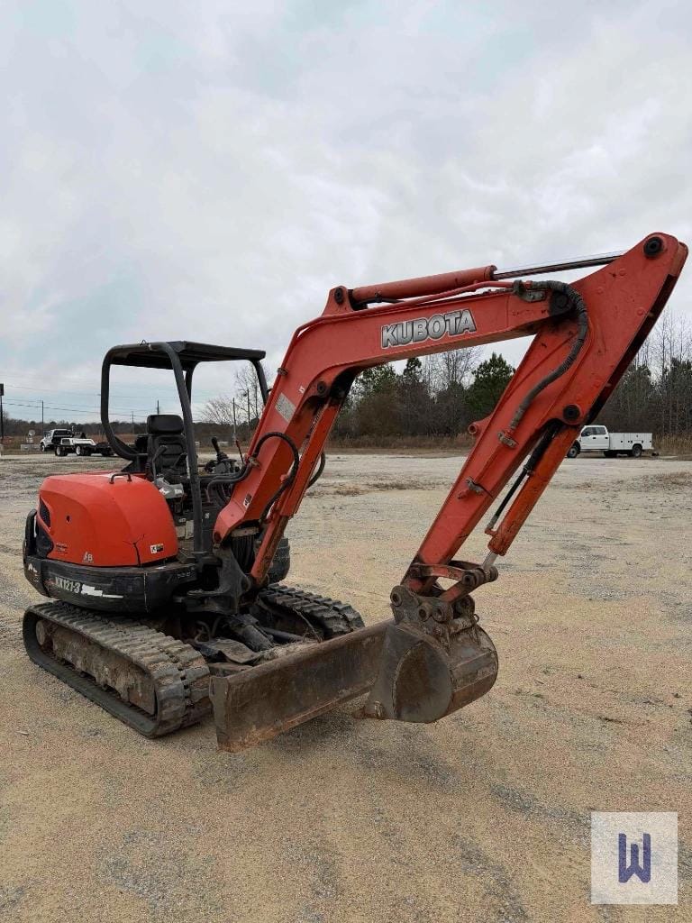 Kubota KX121-3ST Equipment Image0