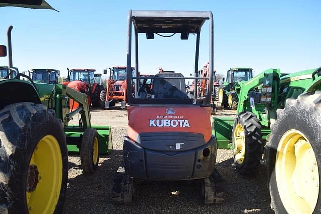 Image of Kubota KX143V equipment image 2