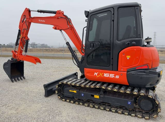 Image of Kubota KX165 equipment image 2