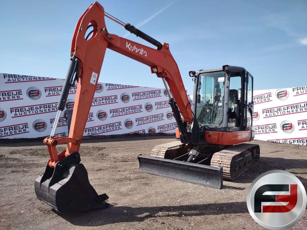 Image of Kubota KX165 Primary image