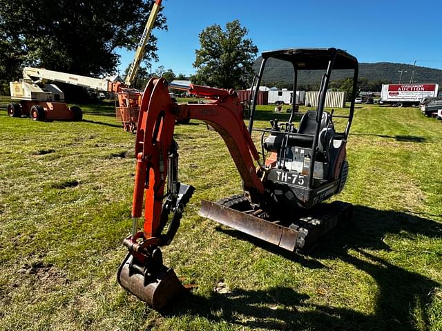 Image of Kubota KX41-3V equipment image 2