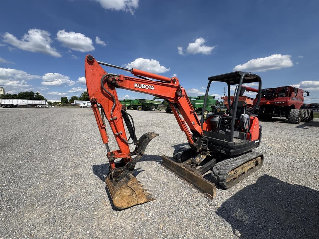 Image of Kubota KX71-3 Primary image