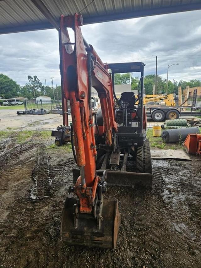 Image of Kubota KX71-3 equipment image 1